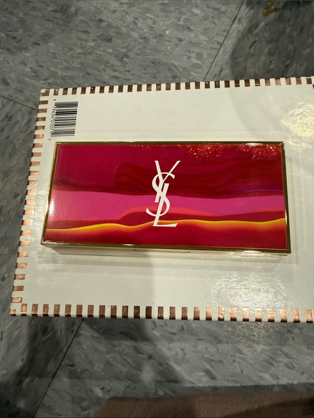 Yves Saint Laurent Gold Lip Palette Collector - Picture 3 of 4